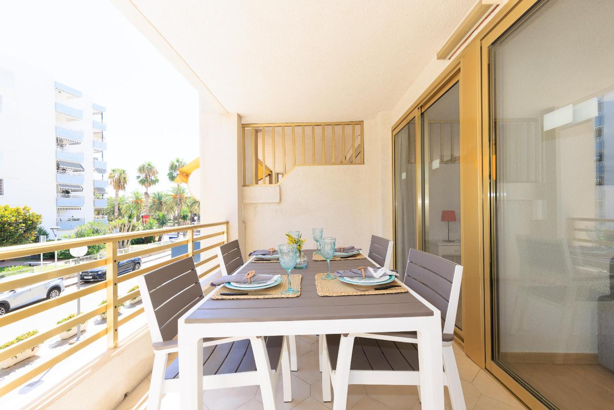 Uhc Novelty Apartments Salou Quarto foto