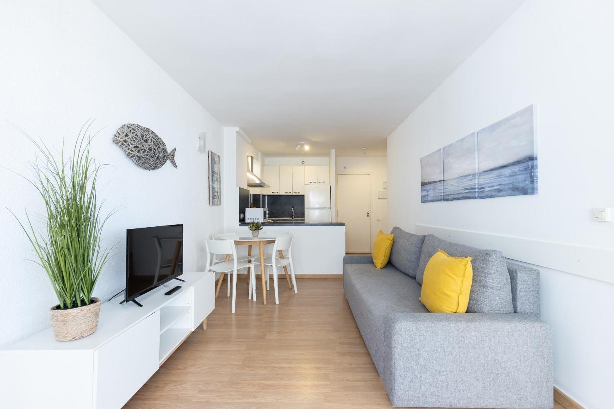 Uhc Novelty Apartments Salou Exterior foto
