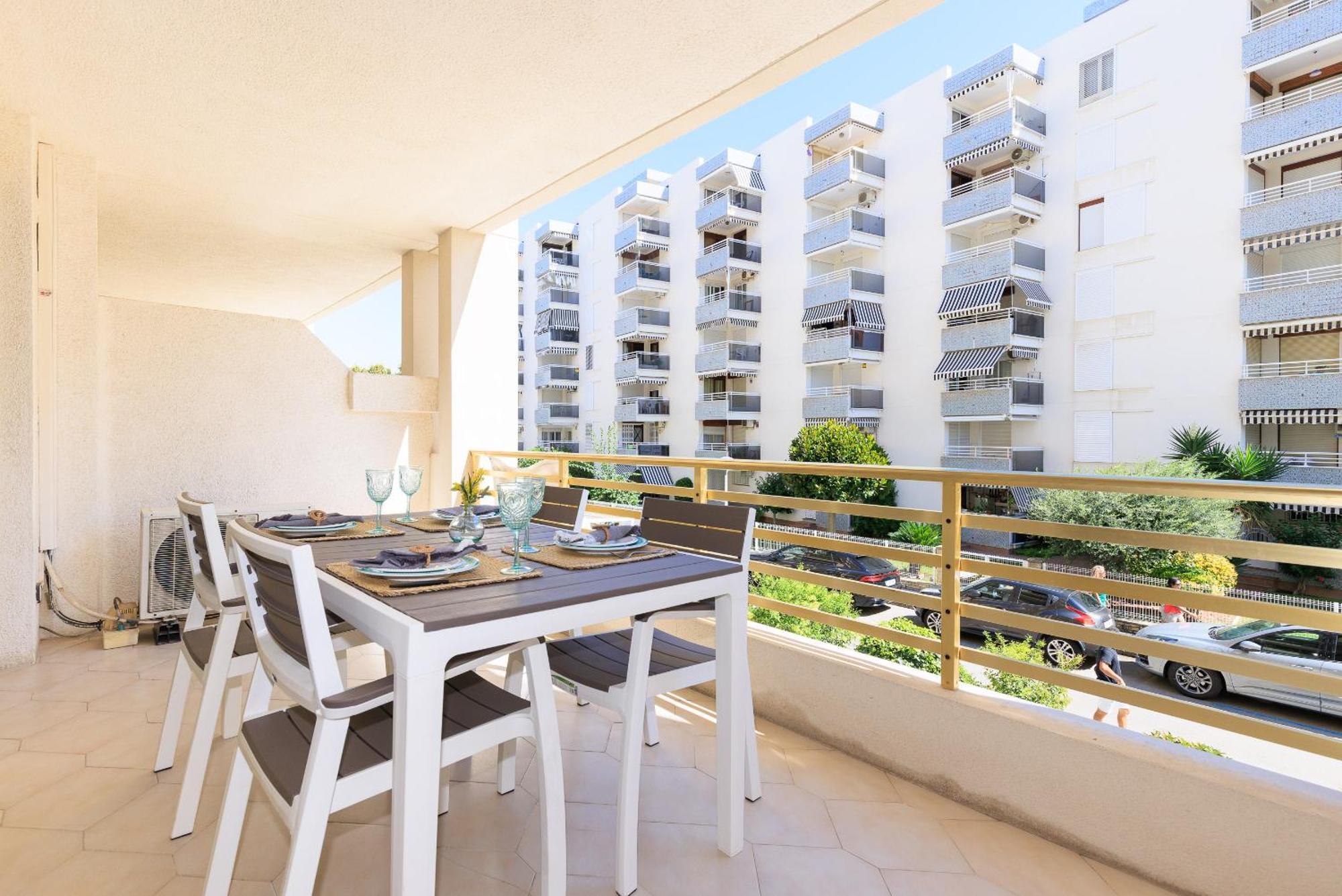 Uhc Novelty Apartments Salou Quarto foto