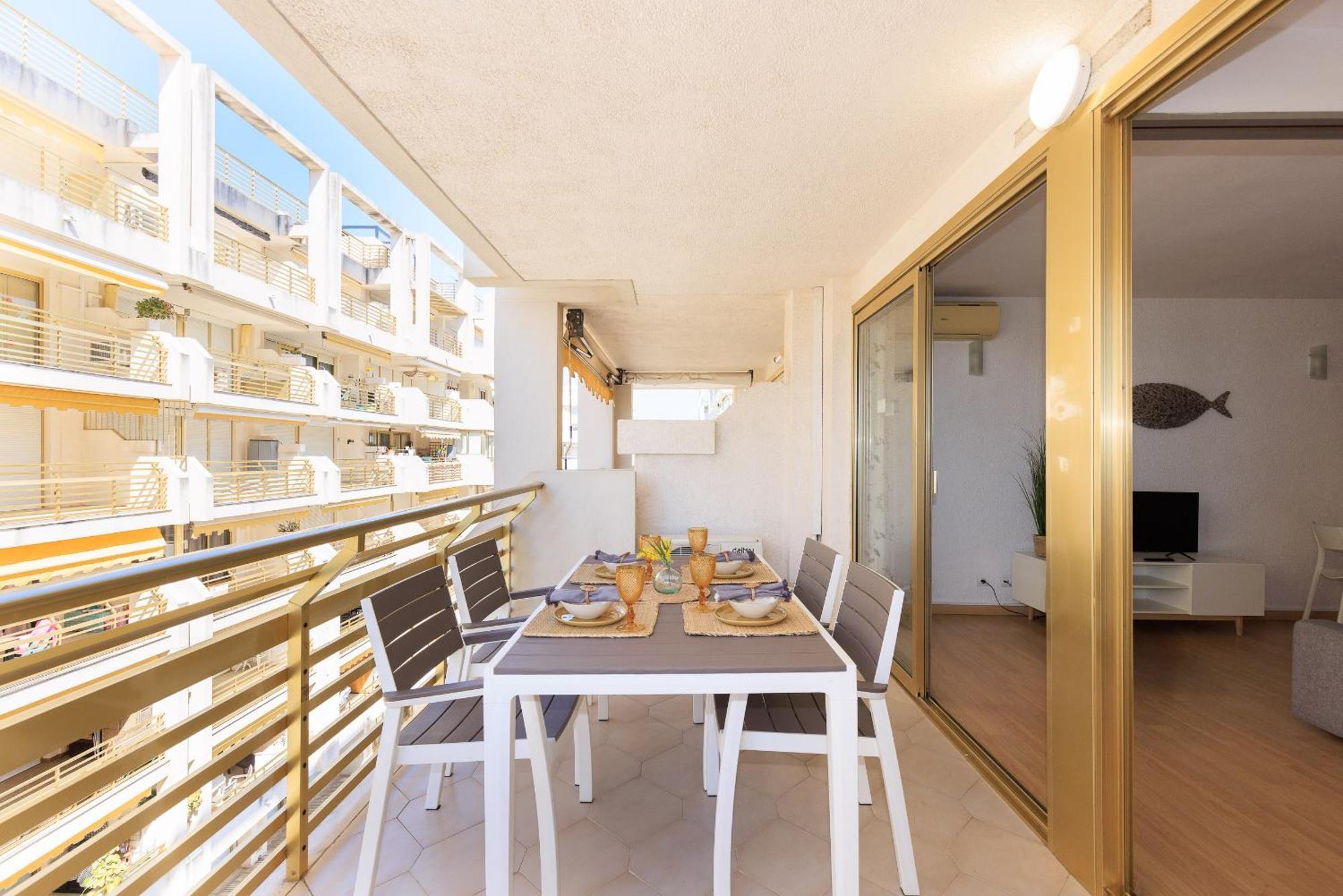 Uhc Novelty Apartments Salou Quarto foto
