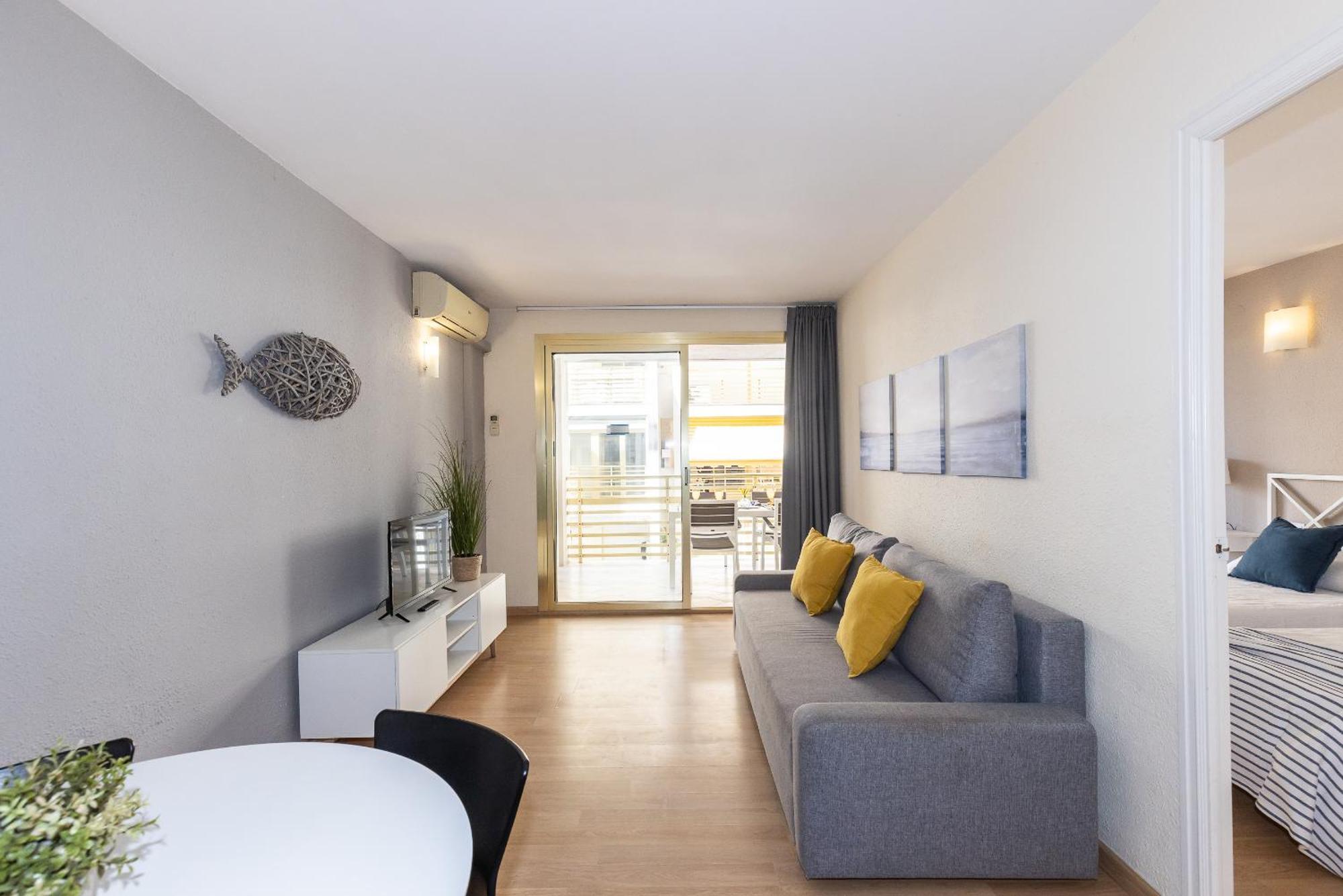 Uhc Novelty Apartments Salou Quarto foto